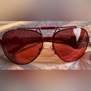 Versace  pilot aviator red Medusa metal (comes w/ a neiman narcus case cover)